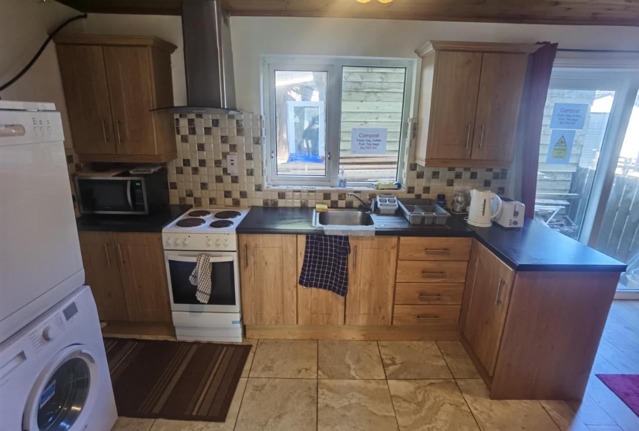 Travelmore Letterkenny Buitenkant foto